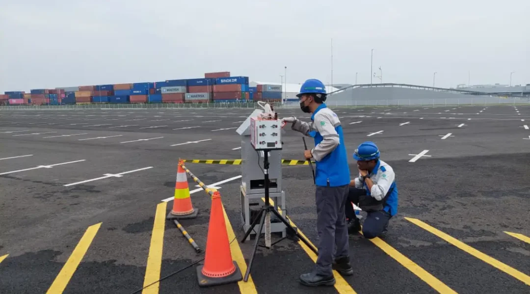 pengambilan-sampel-udara-pengujian-udara-pm25-pm10-2